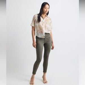 NWT RW&CO. Natalie High Rise Jeggings